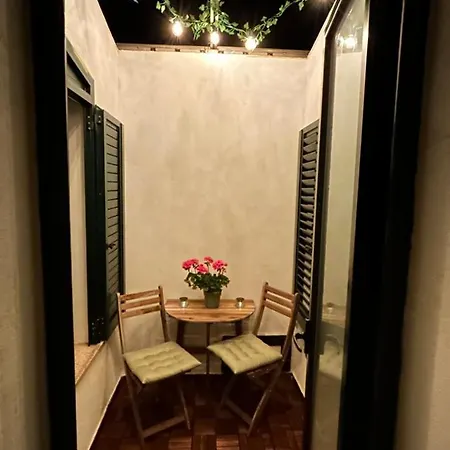 Vicino Portoscuso